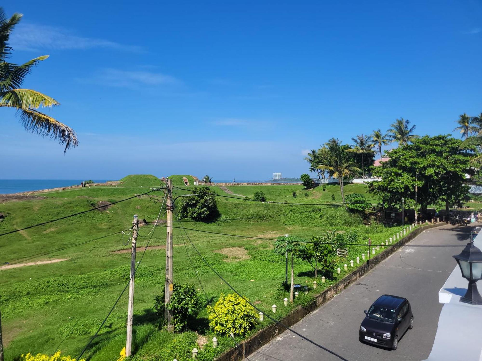 Seagreen Guesthouse - Galle Fort ภายนอก รูปภาพ