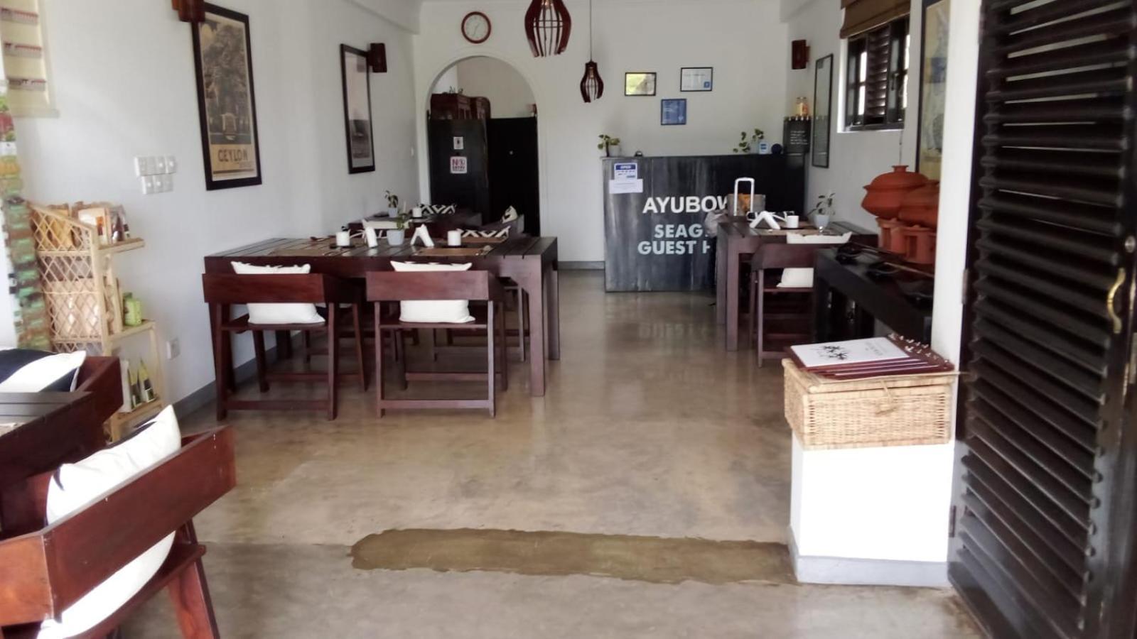 Seagreen Guesthouse - Galle Fort ภายนอก รูปภาพ