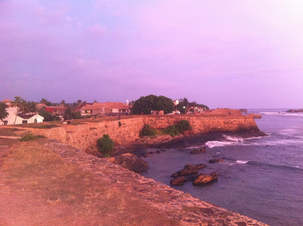 Seagreen Guesthouse - Galle Fort ภายนอก รูปภาพ