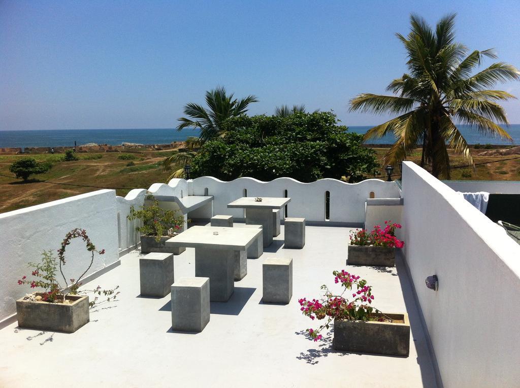 Seagreen Guesthouse - Galle Fort ภายนอก รูปภาพ