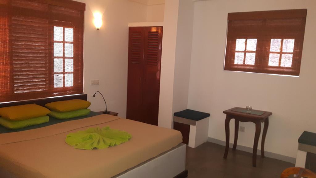 Seagreen Guesthouse - Galle Fort ภายนอก รูปภาพ