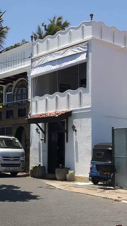Seagreen Guesthouse - Galle Fort ภายนอก รูปภาพ